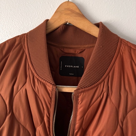 Everlane Renew Long Liner Quilted Jacket - Picture 4 of 4